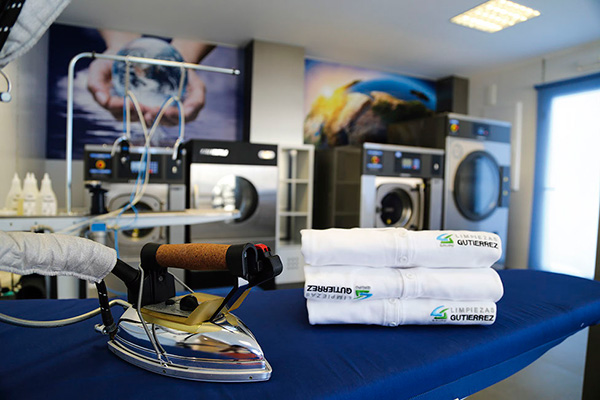 Ecowet. Lavandería y Tintorería en Marbella.